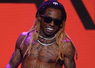 Lil Wayne searched by police at Miami hip-hop festival lil wayne cancels show over police presence