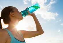 Can dehydration cause high blood pressure? Links between hypertension and hydration.
